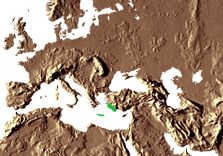 Habitat : C'est un palmier rare. La plus grande population naturelle de Phoenix theophrastii se trouve sur la plage de Vaï, sur la côte Est de la Crète. On en a également découvert quelques groupes sur la côte sud-ouest de la Turquie.